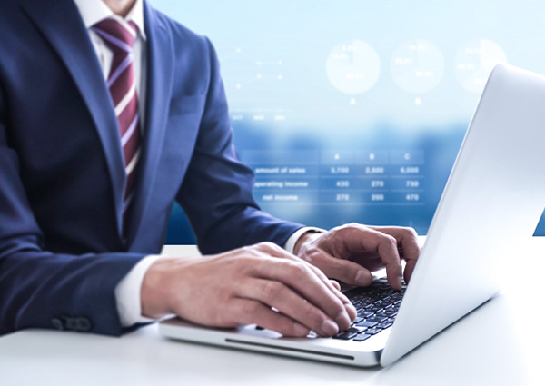 あなたのホームページは、
満足のいく集客ができていますか？